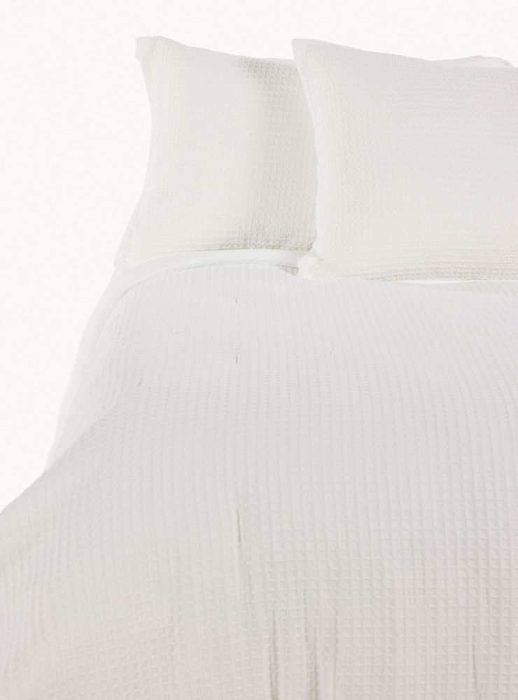 Alaniz Home Quilt Waffle King