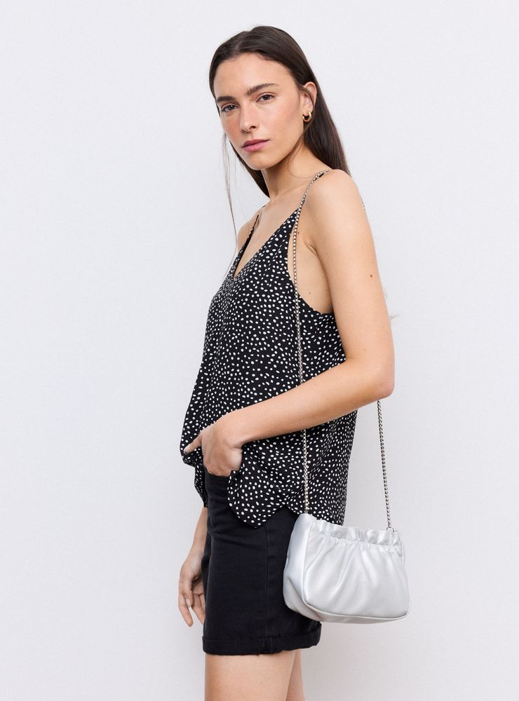 Alaniz Cartera Crossbody Efecto Metalizado con Cadena
