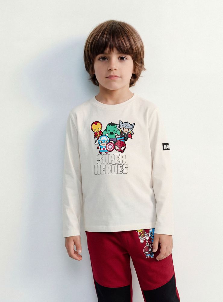 Marvel Polera Estampada Avengers Algodón