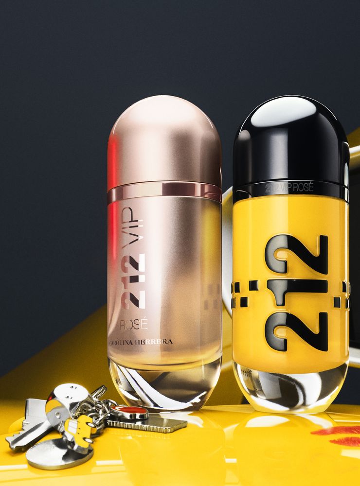 Perfume 212 VIP Rosé 212 Cab Edición Limitada EDP Mujer 80 ml, foto 5