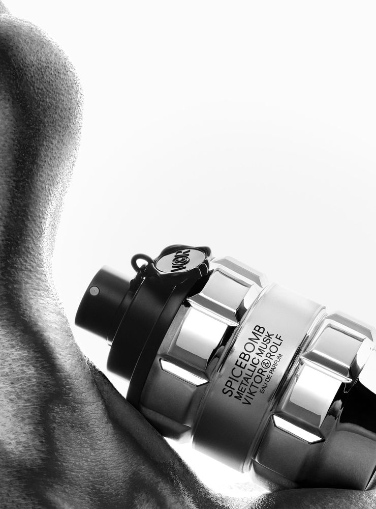 Viktor & Rolf Spicebomb Metallic Musk EDP 50 ml, foto 3