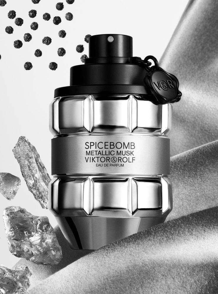 Viktor & Rolf Spicebomb Metallic Musk EDP 50 ml, foto 4