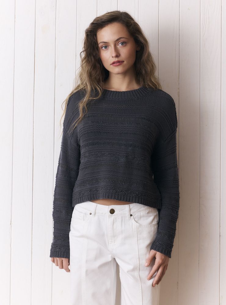 Aussie Sweater Cuello Redondo Diseño Líneas de Algodón