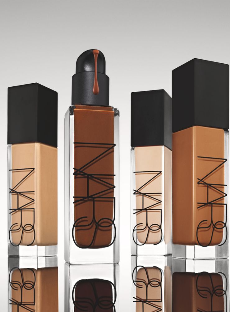 NARS Natural Radiant Longwear Foundation Lagos, foto 4
