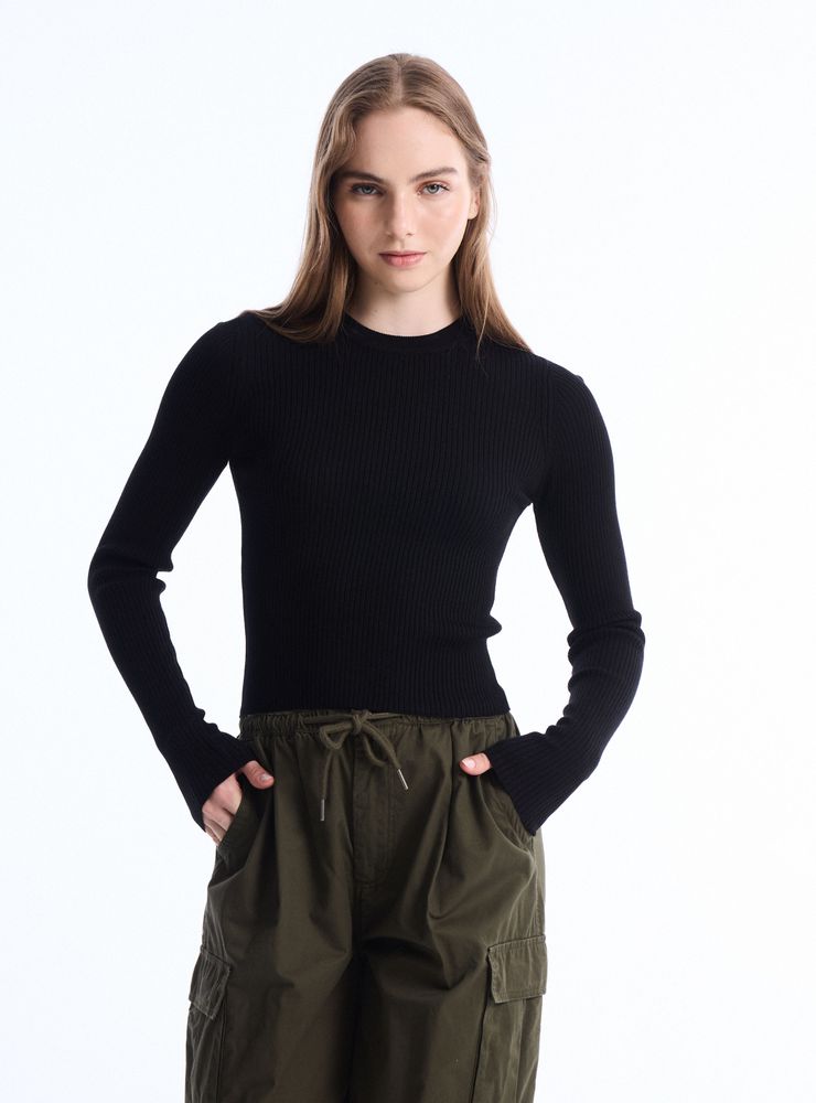 Opposite Sweater Liviano Cuello Redondo