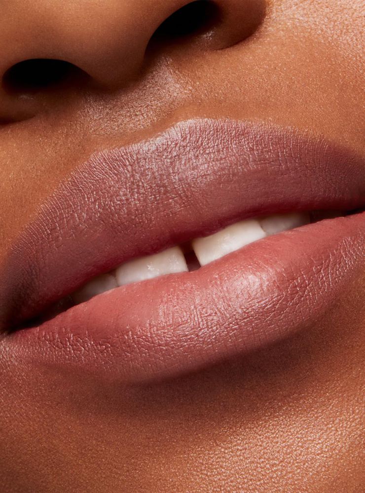 Mac Powder Kiss Velvet Blur Slim Stick Over The Taupe, foto 3
