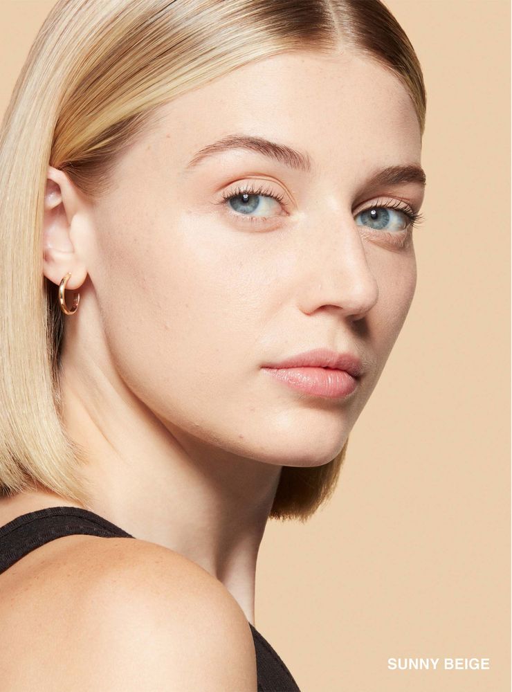 Bobbi Brown Sheer Finish Pressed Powder Sunny Beige, foto 3