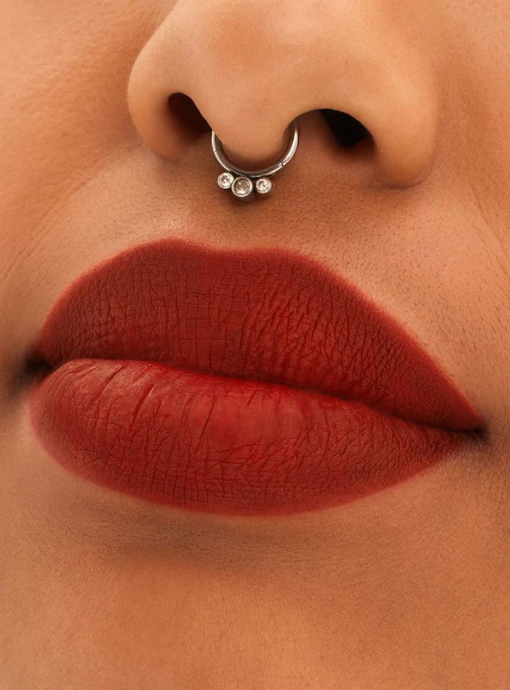 MAC Locked Kiss 24Hr Lipstick Vicious, foto 5