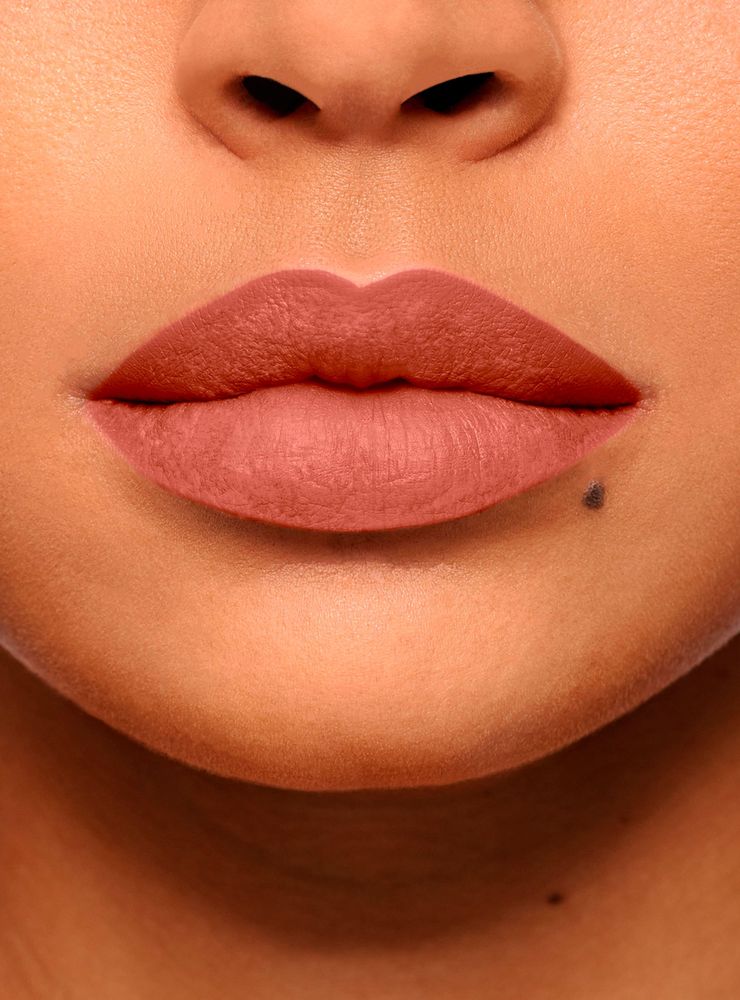 L'Oréal Paris Color Riche Intense Volume Matte 520 Le Nude Defiant, foto 4