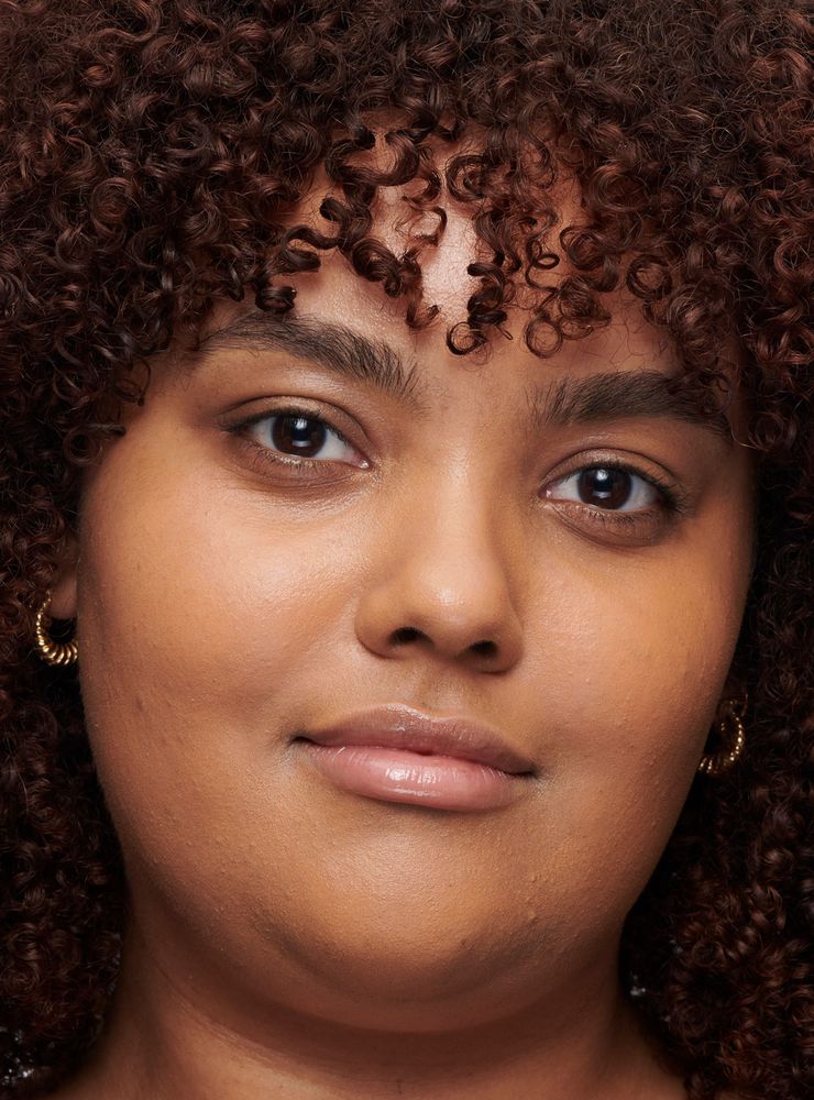 Mac Studio Radiance Concealer NC40, foto 2