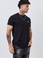 Polera Long Fit con Parche en Pecho Manga Corta