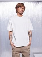 Polera Bordado Pecho Oversize