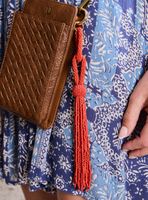 Llavero Pompón Tejido de Mostacillas