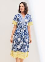 Vestido Wrap Estampado y Bordado en Escote