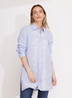 Blusa Camisera Larga con Bordado Frontal