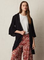 Blusa Tipo Kimono con Vuelo en Ruedo