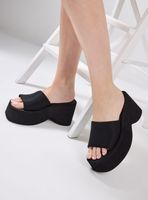 Sandalia Diseño Liso con Plataforma Mujer