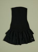 Vestido Strapless Diseño Panal con Vuelos