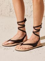 Sandalia Amarras Cuero Colaboración María Pombo Mujer