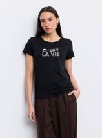 Polera Manga Corta Escote Redondo Estampado con Apliques