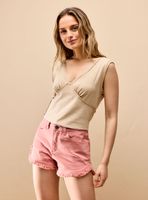 Polera Lavado Acid Wash con Panal Abeja Espalda