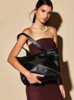 Cartera Tote Estrella con Tachas