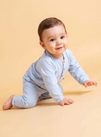 Buzo Liso con Botones