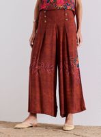 Pantalón Estampado con Detalle de Abotonadura Delantera