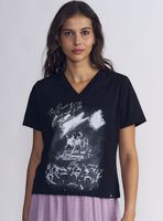 Polera Box Fit V Neck Rock