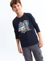 Polera con Gráfica Frontal