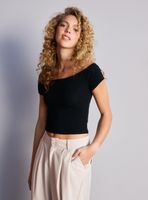 Polera Manga Corta Cuello Bardot