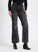 Jeans Lavado Gravillado con Pedrería en Bolsillo