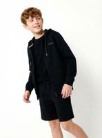 Polerón Básico con Cierre y Detalle Cordón