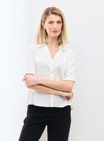 Blusa Camisera con Textura de Líneas