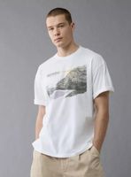 Polera AE Recta con Gráfico de Destino