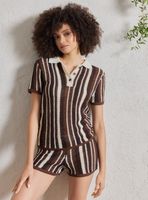 Polera Cuello Polo y Manga Corta