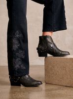 Botín  Lollapalooza Cuero Gastado Con Tachas Mujer