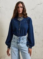 Blusa Detalle Canesú