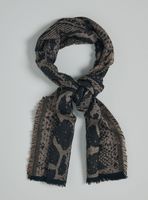 Pañuelo Estampado Serpiente Flecos