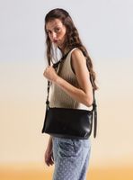 Cartera Crossbody con Correa Geométrica Ajustable