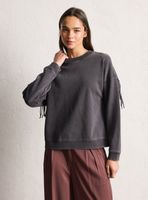 Polerón Lavado con Flecos en Espalda