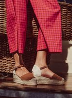 Sandalia Cuña Girona Cuero Mujer