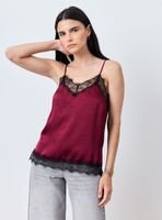 Blusa Lencera Satínada con Encaje y Pabilos