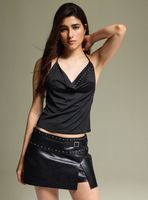 Polera con Escote Drapeado y Tiritas