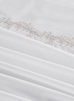 Sábana 1.5 Plazas 220 Hilos Bordada Botánica Blanca