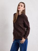 Sweater Detalle de Rombos en Relieve