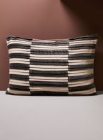 Cojín Bicolor Pestaña 35x45 cm