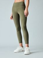 Calza 7/8 con Bolsillos Made Collection