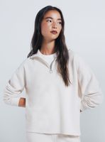 Polera Cuello Alto Cierre