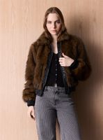 Chaqueta Manga Larga Puño con Cierre